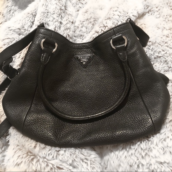 Prada Handbags - 🔥 LAST CHANCE SALE🔥PRADA Daino Black Leather Bag